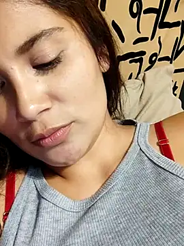 Snapshot of kinky_mila@xh chatting on March 18, 2025, 2:04 am kinky milaxh online show from March 18, 2025, 2:04 am