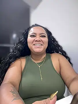 yanza2002 online show from February 1, 2025, 3:08 am