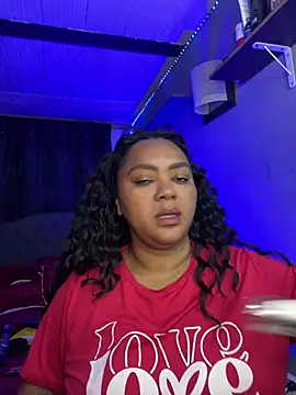 yanza2002 online show from April 17, 2026, 11:30 pm