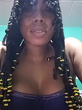 Snapshot of HONEYSWEETS_LIVE chatting on October 17, 2025, 3:53 am HONEYSWEETS LIVE online show from October 17, 2025, 3:53 am