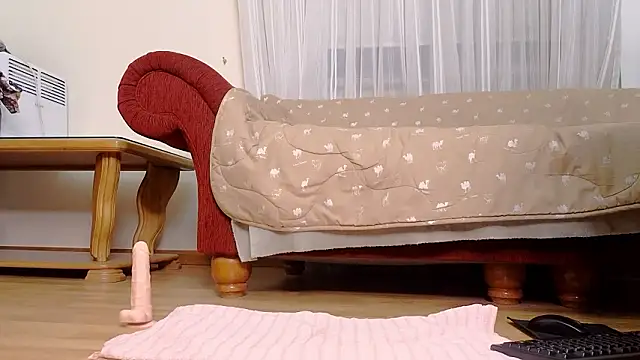 pussygold88 online show from February 7, 2026, 1:26 pm