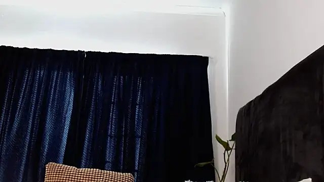 SoftRosee online show from April 29, 2026, 5:55 am