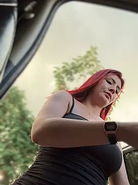 Snapshot of LINDA_PATTY94 chatting on January 16, 2026, 10:14 pm LINDA PATTY94 online show from January 16, 2026, 10:14 pm