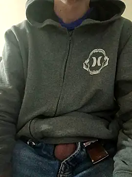 DespisedStallion online show from December 1, 2025, 8:52 am