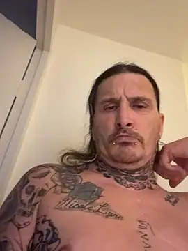 tazzfazz online show from March 23, 2026, 3:32 am