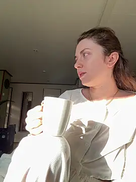 MariiD online show from April 19, 2026, 6:56 am