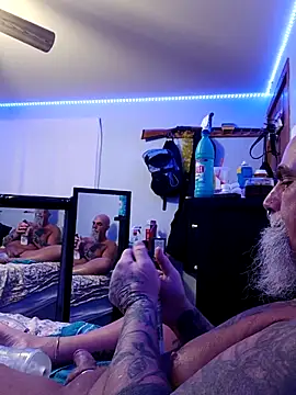 EdgarAlenPole online show from February 13, 2026, 7:48 am