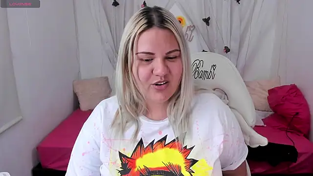 sweetbambi23 online show from March 19, 2025, 11:14 pm