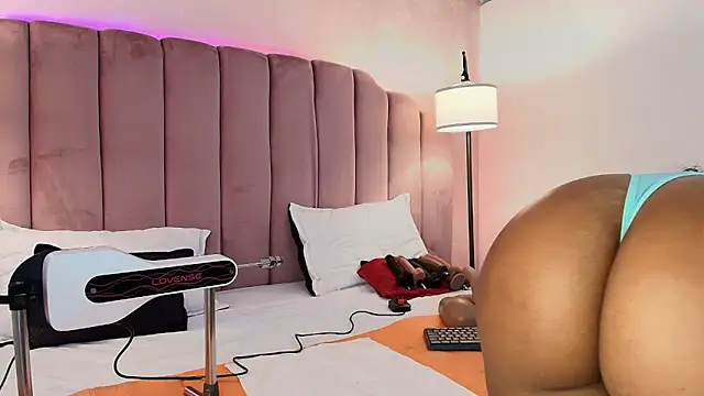 HallyBans online show from February 11, 2025, 7:38 pm