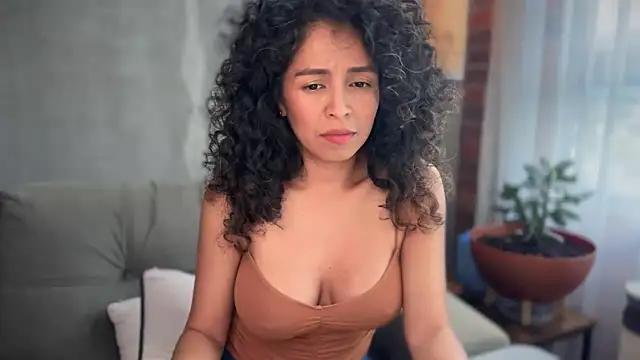 illaroom online show from November 29, 2025, 10:13 pm