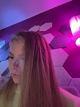 AnastasiaAniess online show from November 10, 2025, 6:34 am