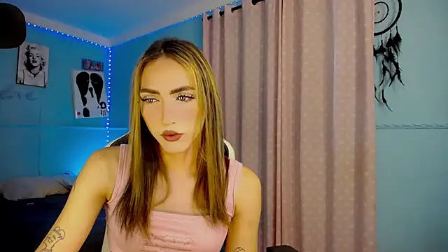 Snapshot of charlottesexxx chatting on November 27, 2025, 8:22 pm charlottesexxx online show from November 27, 2025, 8:22 pm