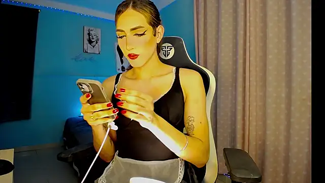 Snapshot of charlottesexxx chatting on December 2, 2025, 8:59 pm charlottesexxx online show from December 2, 2025, 8:59 pm