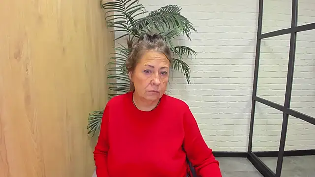 LindaPassionate online show from September 27, 2025, 5:12 am