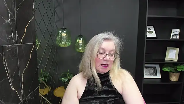 NataliMellow online show from February 26, 2025, 4:45 pm