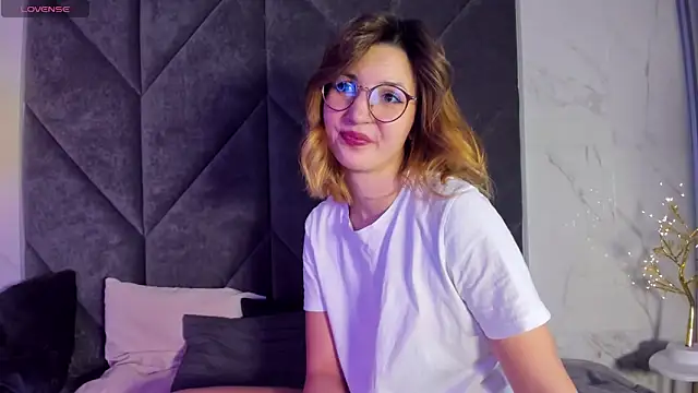 JaneGraceful online show from February 3, 2025, 12:36 pm