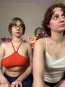 Snapshot of Jitoon_Exe chatting on February 12, 2026, 8:37 pm Jitoon Exe online show from February 12, 2026, 8:37 pm