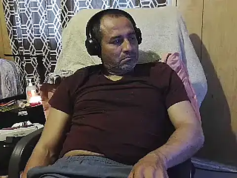 dantehot2020 online show from February 7, 2025, 10:52 pm