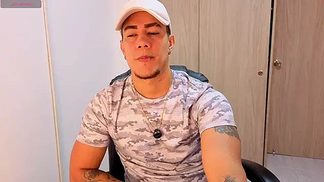 CRAZYBOYLOVE online show from February 14, 2026, 11:29 am