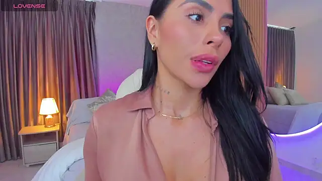 Snapshot of Sarah_Stone_ chatting on October 2, 2025, 7:54 pm Sarah Stone online show from October 2, 2025, 7:54 pm