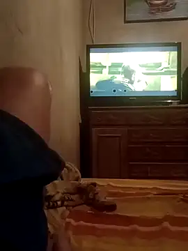 cavebrita22 online show from October 27, 2025, 11:14 am