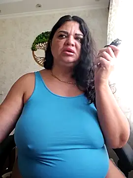 Snapshot of littleRikka chatting on September 10, 2025, 7:41 am littleRikka online show from September 10, 2025, 7:41 am