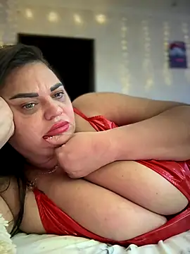 littleRikka online show from December 16, 2025, 8:36 pm