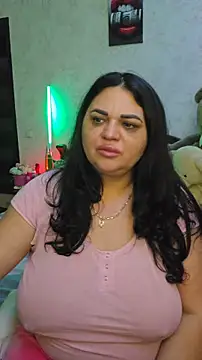 littleRikka online show from February 26, 2026, 5:01 pm