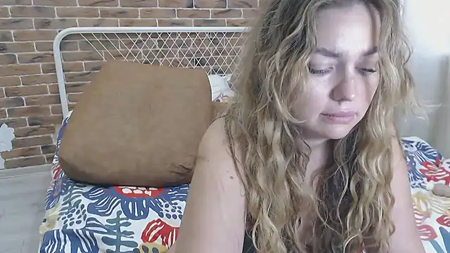 xxkristinaxx online show from March 6, 2025, 10:41 am