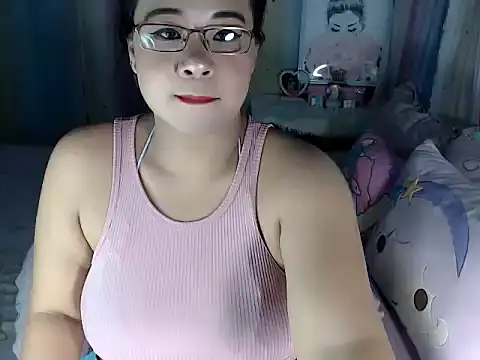 hersheykisses07 online show from February 22, 2026, 3:18 am