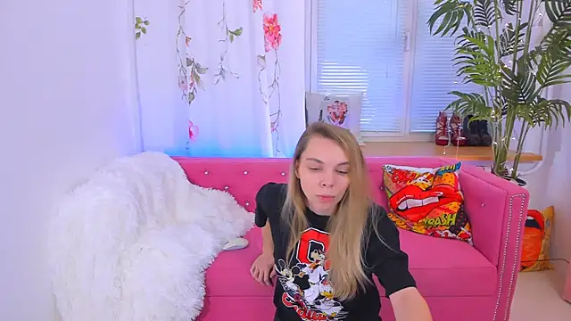 Snapshot of The_Deep_Passion chatting on January 28, 2025, 8:47 am The Deep Passion online show from January 28, 2025, 8:47 am