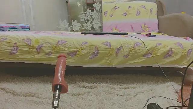 Snapshot of AlinasissyXX chatting on November 28, 2025, 10:12 pm AlinasissyXX online show from November 28, 2025, 10:12 pm