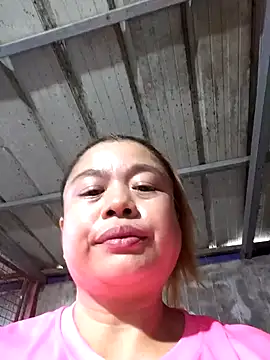 Snapshot of Kariebabe chatting on October 23, 2025, 12:54 am Kariebabe online show from October 23, 2025, 12:54 am