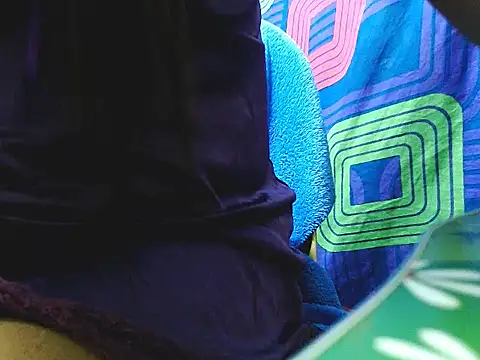 nica20 online show from September 30, 2025, 1:38 pm