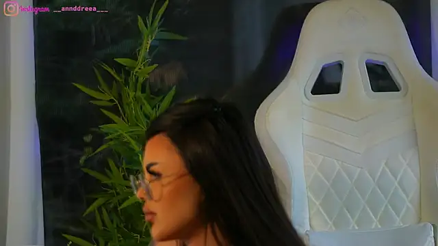 perfectt33n online show from December 28, 2024, 9:42 am