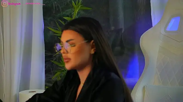 perfectt33n online show from January 21, 2025, 9:57 am