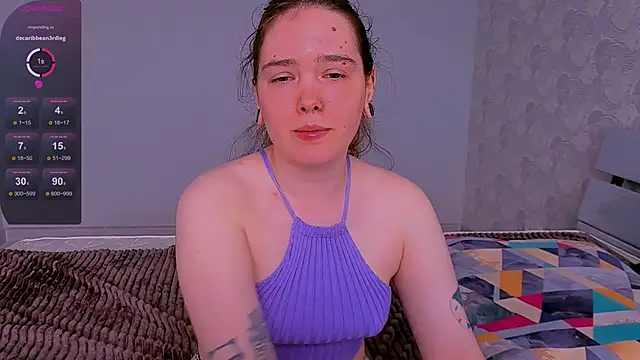 Janie JJ Curvie online show from June 9, 2026, 3:40 am