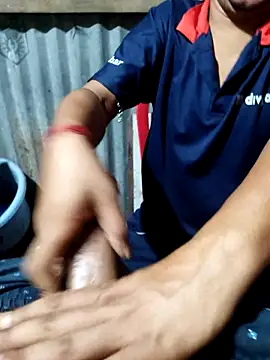 Snapshot of prit720 chatting on September 21, 2025, 10:28 am prit720 online show from September 21, 2025, 10:28 am