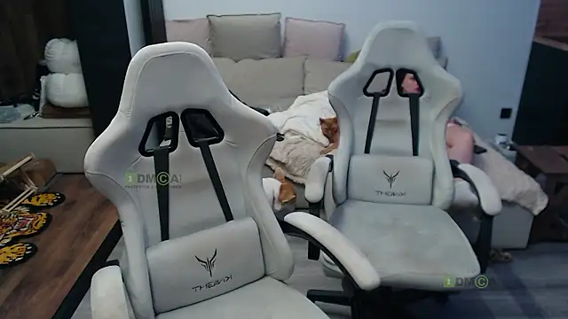 Sunny-Girl1 online show from February 5, 2026, 8:24 pm