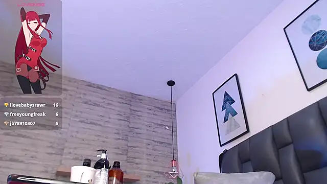 TinnaCobb online show from January 15, 2025, 7:34 pm