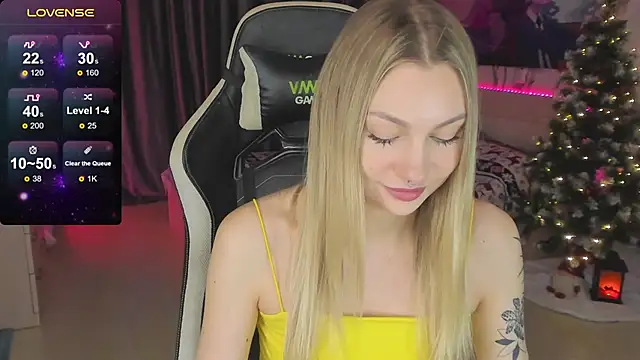 BiMolly online show from December 31, 2024, 3:53 pm