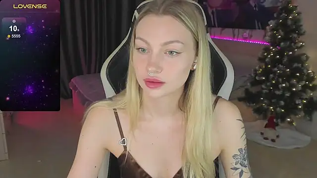 BiMolly online show from January 29, 2025, 7:00 pm