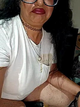 PichyPrettyPussy online show from October 24, 2025, 11:17 am