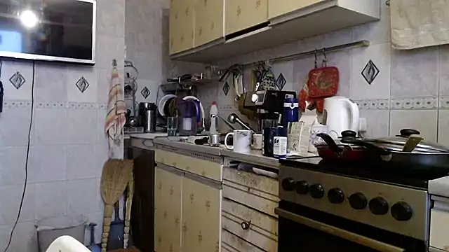 -MimmiLissa- online show from November 10, 2025, 6:56 am