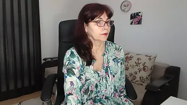 helua54 online show from March 18, 2025, 8:03 am