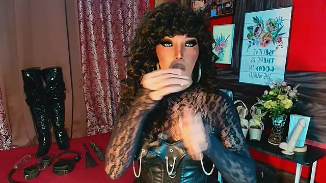 trixxielicious online show from November 21, 2025, 4:05 pm