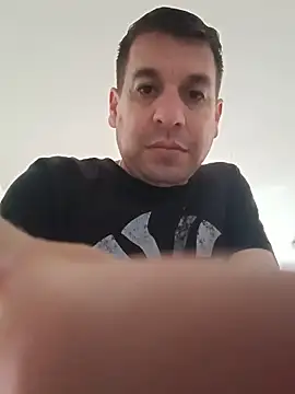 Nano198301 online show from June 10, 2026, 3:33 pm