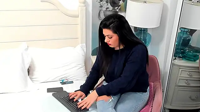 Heidix online show from December 16, 2024, 5:49 am