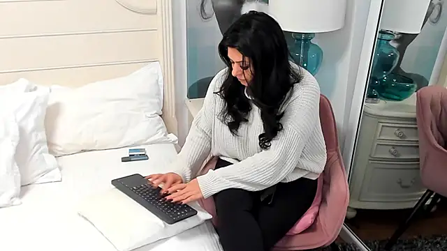 Heidix online show from January 6, 2025, 8:35 am