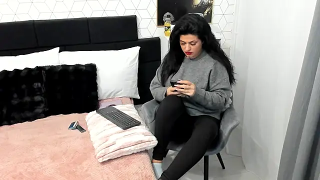 Heidix online show from February 17, 2025, 4:42 am